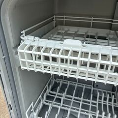🌟Panasonic 🌟 食器洗い乾燥機 NP-TAE7-Wの画像