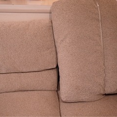値下げしました！定価8万円 大川家具　ソファ　2.5人掛け　モントレー　オットマンの画像