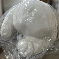 シナモロール　超超BIGぬいぐるみ〜かしげポーズ〜の画像