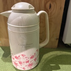 お湯ポット
の画像