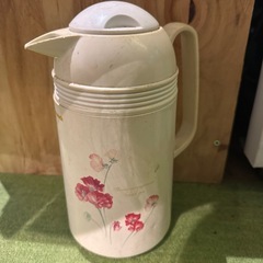 お湯ポット
の画像