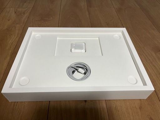 Macbook Air M2 15インチ
 