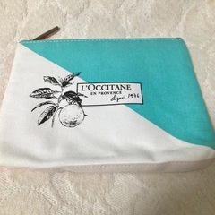 ロクシタン　L'OCCITANE ポーチ　新品未使用:ノベルティ:メイクポーチ:布製ポーチの画像