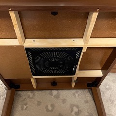 ニトリ　　こたつ付きテーブルの画像