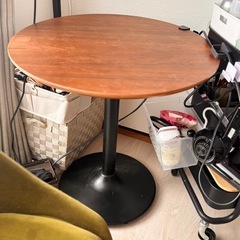丸テーブル