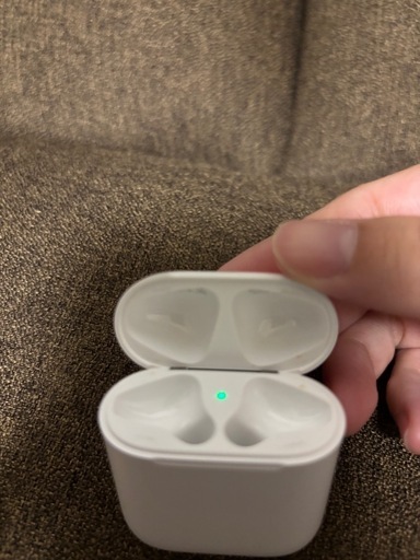  Apple AirPods 第2世代 ワイヤレスイヤホン