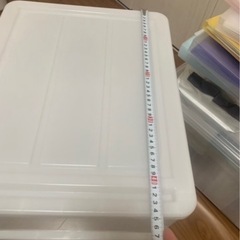 衣装ケース2つ、小物入れ1つの画像