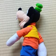 ディズニー グーフィー ぬいぐるみの画像