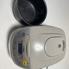 炊飯器の画像