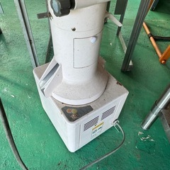 山本製作所のタテ形精米機「ライスパル VP-32」の画像