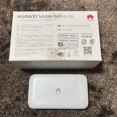 HUAWEI モバイルルーターE5785の画像
