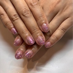 【ジェルネイルして下さる方を探しています💅】