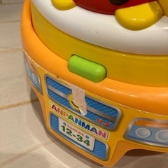 アンパンマン　車おもちゃ　よくばりビジーカーの画像