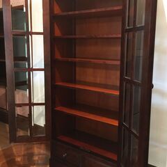 北海道民芸家具 飾り棚 本棚 ガラスキャビネット ディスプレイ棚