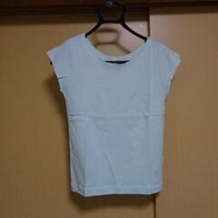 未着3枚　レディース服Ｔシャツ　Ｌの画像