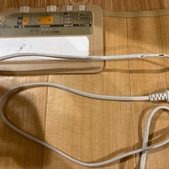 富士通　ホットカーペット　175㎝×175㎝の画像