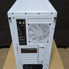 （沖縄在住で現金払いなら1万円引き）RTX5070＆最新20コアCPU搭載　クリエイター＆配信者向けゲーミングPCの画像