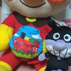 それいけ！アンパンマンなかよし小物入れぬいぐるみLLアンパンマンの画像