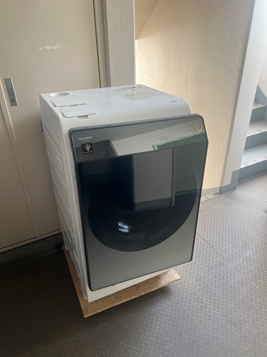 シャープ、マンションサイズの7kgドラム式洗濯機「ES-S70