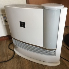 加湿セラミックファンヒーター