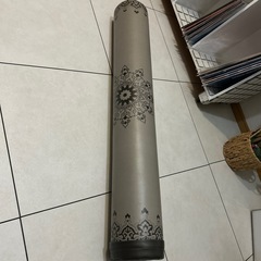 ストレッチポール　ヨガ