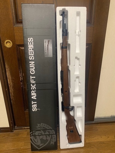 購入者決定　
S&T   kar98k   エアコッキングライフル　旧型　訳あり