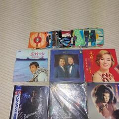 レコードプレイヤーレコードSP盤LP盤の画像