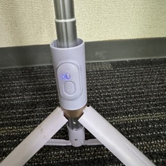 スマホ三脚　自撮り棒の画像