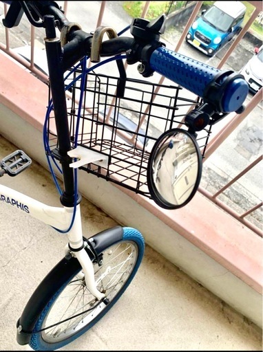 GRAPHIS 折りたたみ自転車 ホワイトブルー 防犯登録が有るFreeDeli 20” GRAPHIS 折りたたみ自転車 ホワイトブルー 防犯登録が有る