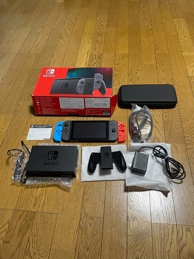 お買い得＊Nintendo Switch 本体 ダウンロード版ソフト グレー/青/赤 ジョイコンカバー、本体ケース付き