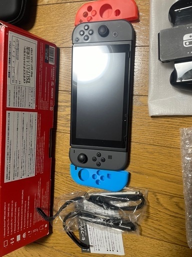 お買い得＊Nintendo Switch 本体 ダウンロード版ソフト グレー/青/赤