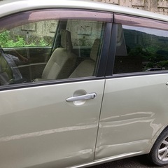 価格改正。車検あり、ナビ、ワンセグ、バックカメラありの画像