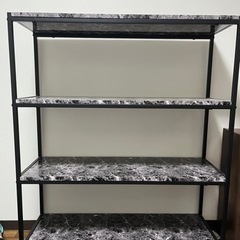 収納棚