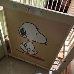 
SNOOPYベビーベッドの画像