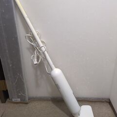 🍎シーシーピー サイクロン式スティッククリーナー CT-AC55-WHの画像