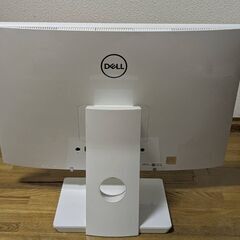🎋一体型PC🌟大画面🌟DELL🌟Inspiron3277🌟白🌟Corei3第7🌟Win11🌟Office2021🌟すぐに使えるSETの画像