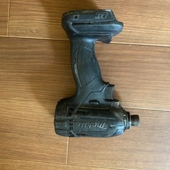 マキタ　インパクトドライバーの画像
