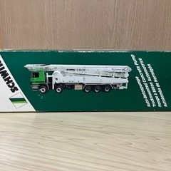 コンラッド SCHWING ポンプ車 1/50 ミニチュア