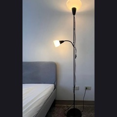 ikea フロアアップライト