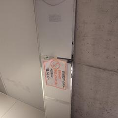 壁掛けフィルムミラーの画像