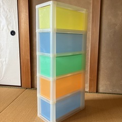 プラスチック製の５段引き出し収納ケース
の画像