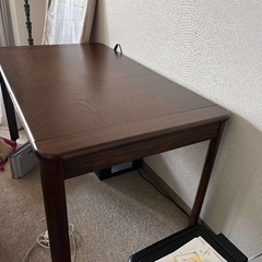 ダイニングテーブル　伸長可の画像
