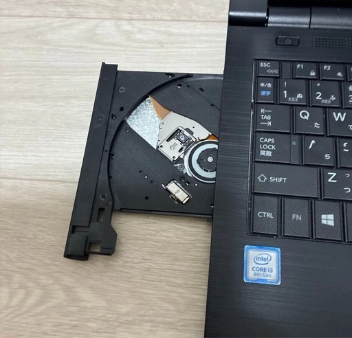 初心者向け dynabook B65/DN 第8世代 Core i3メモリ8GB SSD240GB Office2021