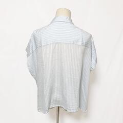 【美品】ギャルリーヴィー シルク混ストライプシャツ 水色 Fの画像