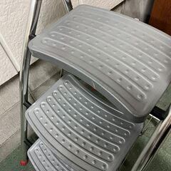 TASSCOM デザイン脚立 PROSTEP 3段 脚立 耐荷重100kg TAN-5083 幅55cm×奥行70cm×高さ150cmの画像