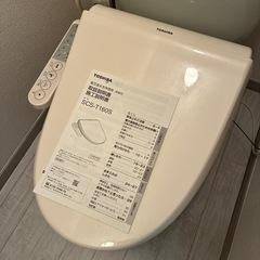 【脱臭機能付】東芝 温水洗浄便座　 クリーンウォッシュ（オート脱臭・ステンレスノズル） SCS-TRS1(N)の画像