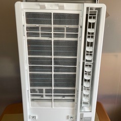 エアコン 窓用エアコン ハイアール 美品 冷房 JA-16Wの画像
