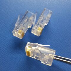 RJ45 LANコネクタ 約900個　非貫通型　訳あり品　ジャンクの画像