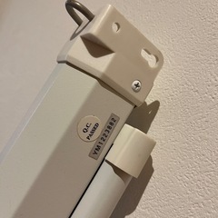 サンワサプライ プロジェクタースクリーン(吊り下げ式) PRS-T80の画像