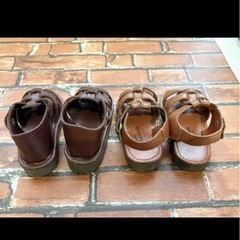 【セット販売】ベビーサンダル 2足の画像